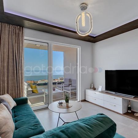 Luxury Seaview Apt Luki - Free Parking Макарска Экстерьер фото